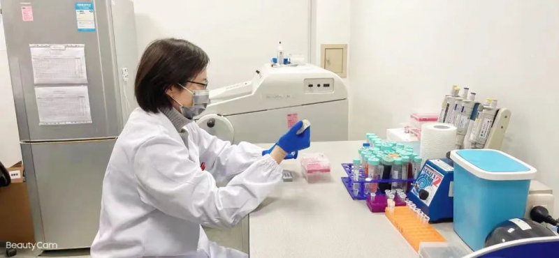  孟宪欣工作照 1